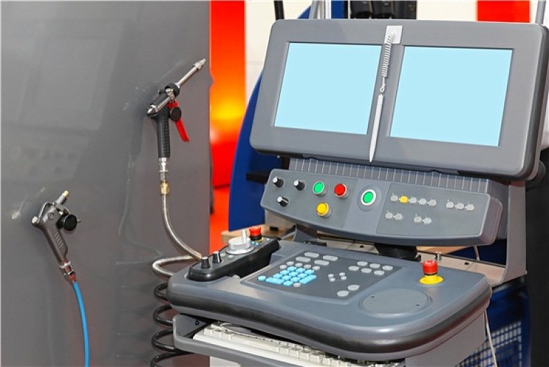 Advantages and Disadvantages of Industrial LCD Displays